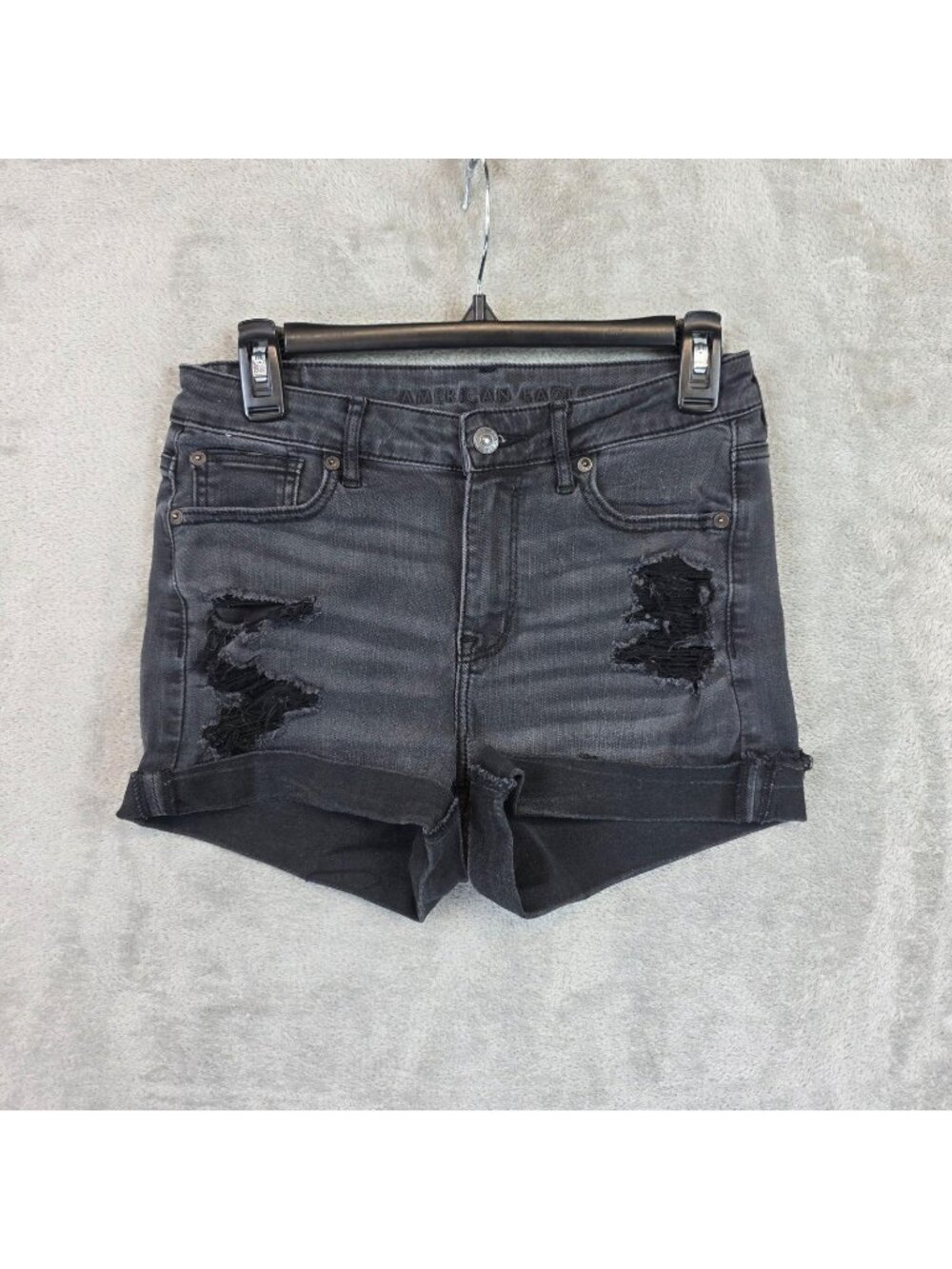 American Eagle Outfitters Shorts Womens 4 Black High V Rise Shortie Distressed